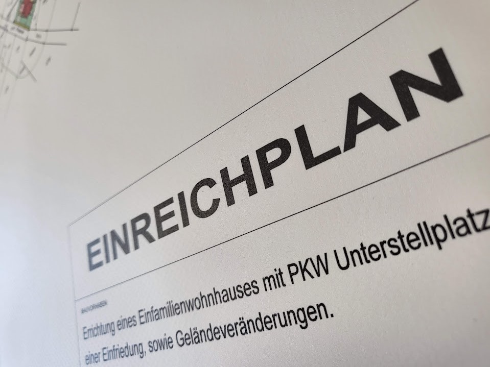 Präziser Druck eines Bauplans mit gestochen scharfer Linienführung und hoher Auflösung.